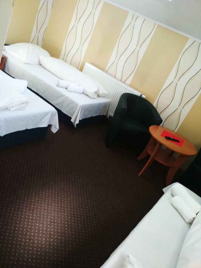 Sawik Dziekanowice Motel Lednogora Exterior foto